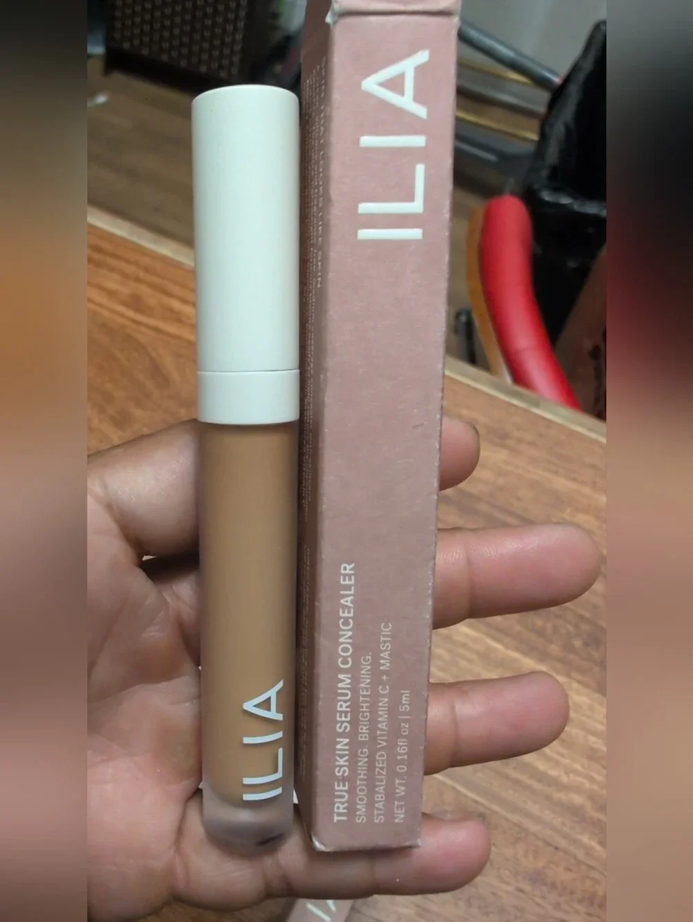 ILIA hydrating serum